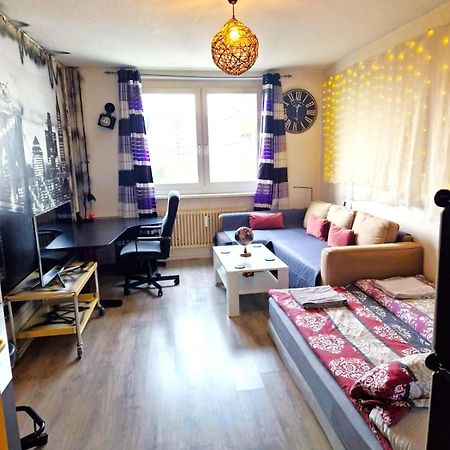 Cozy Trendy Spacious Room In Green Area 12 Min. Near To The Center Alexanderplatz Berlín Exterior foto