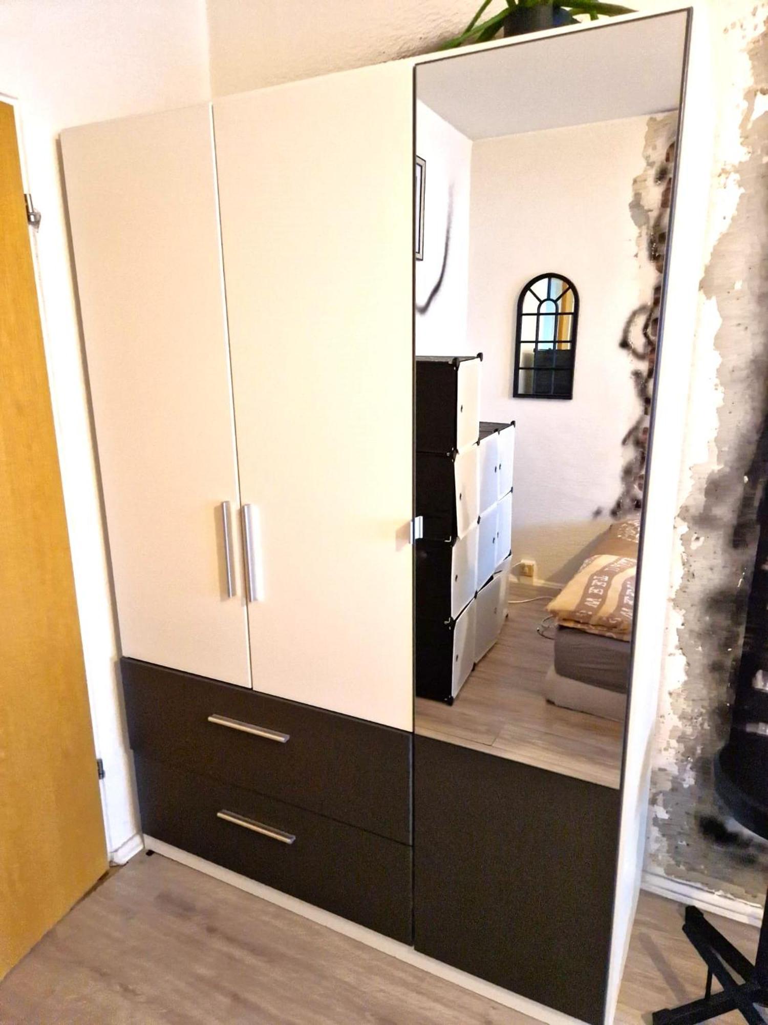 Cozy Trendy Spacious Room In Green Area 12 Min. Near To The Center Alexanderplatz Berlín Exterior foto
